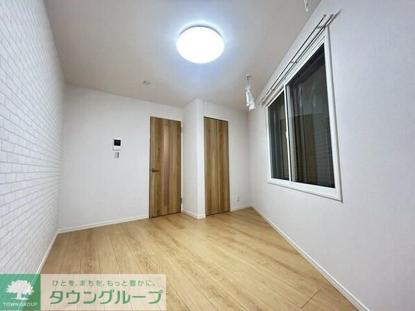 The Garlandsの物件内観写真